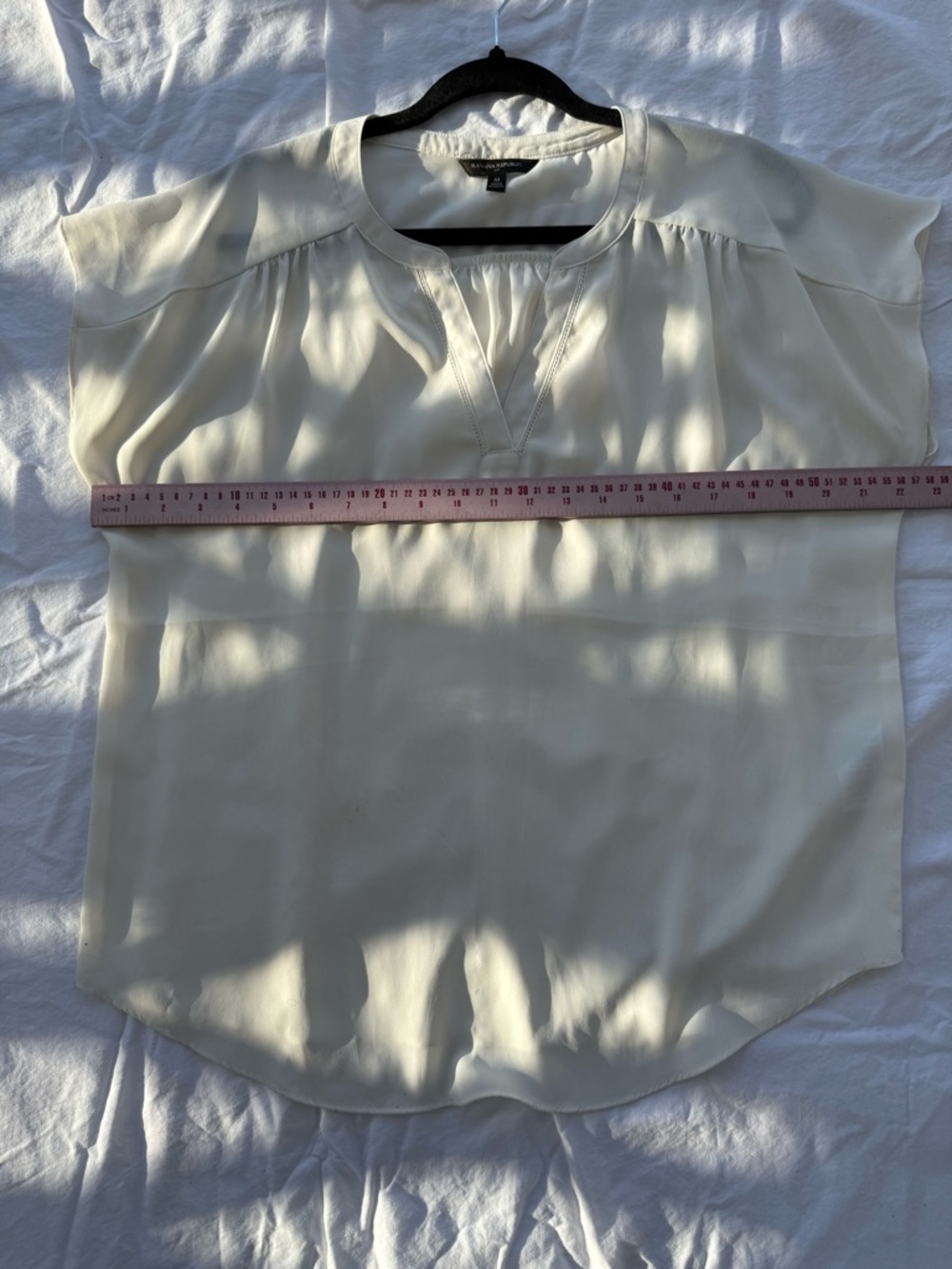 Banana Republic Ivory Split-Neck Cap Sleeve Blouse - Picture 6 of 10